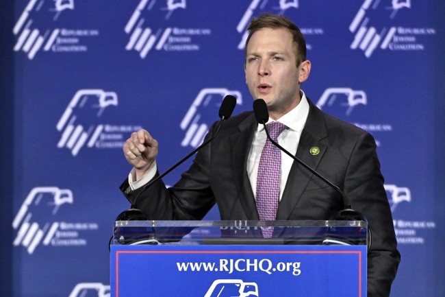 Muslim Physician Indicted for Threatening to Kill Jewish Congressman – PJ Media