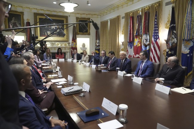 A Reporter’s Story of Survival Steals the Spotlight at the Cabinet Meeting – PJ Media