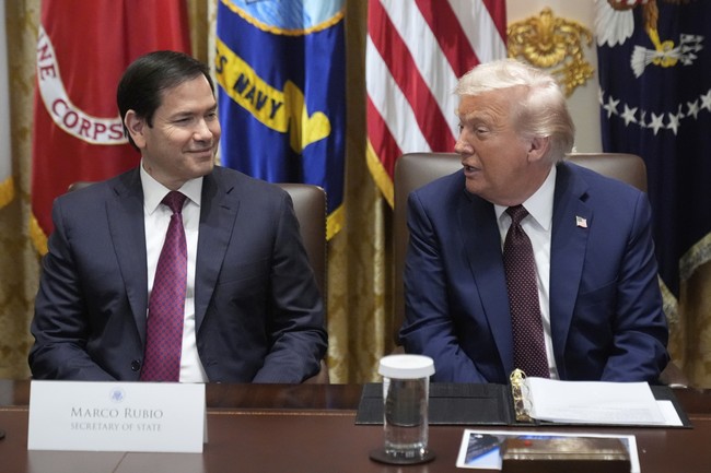 Rubio Cracks Up the Cabinet – PJ Media