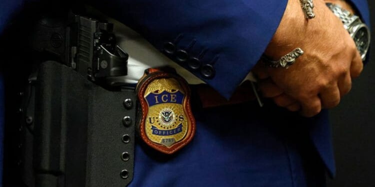 3 shot at Dallas ICE facility – One America News Network