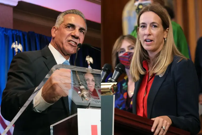 New Jersey Republican gubernatorial candidate Jack Ciattarelli greets supporters in a hotel ballroom at his watch party on November 02, 2021 in Bridgewater, New Jersey. The race between Ciattarelli and his Democratic incumbent Phil Murphy was too close to call by the end of the night. (Photo by Spencer Platt/Getty Images) / Rep. Mikie Sherrill (D-NJ) speaks during an event with House Democrats and other climate activists to highlight the aspects of the Build Back Better Act that focus on combating climate change in the Rayburn Room at the U.S. Capitol on September 28, 2021 in Washington, DC. The Build Back Better Act, also known as the $3.5 trillion budget reconciliation bill, includes funding for public transit, electric vehicles, removal of lead plumbing pipes, the creation of a Civilian Climate Corps and other efforts to reduce climate change. (Photo by Chip Somodevilla/Getty Images)
