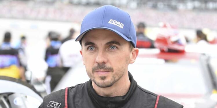 'Malcolm in the Middle' Star Frankie Muniz Declares He's 'Proud' to 'Live for Jesus'