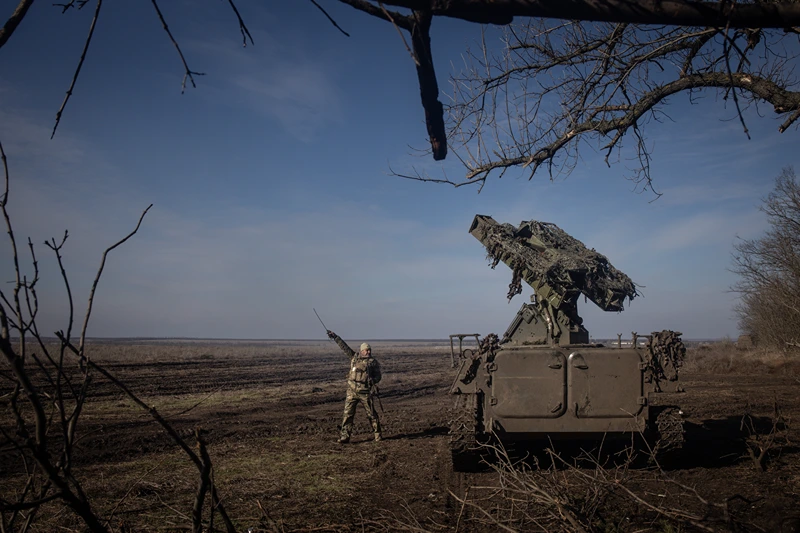 MARINKA, UKRAINE - FEBRUARY 23: A member of Ukraine