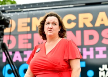 Democrat California governor candidate Katie Porter threatens to walk out of interview in viral video – One America News Network