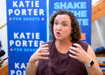 Katie Porter’s Gubernatorial Bid Spirals into 'Disaster' As Resurfaced Video Shows Her Yelling ‘Get Out of My F—ing Shot’ at Staffer