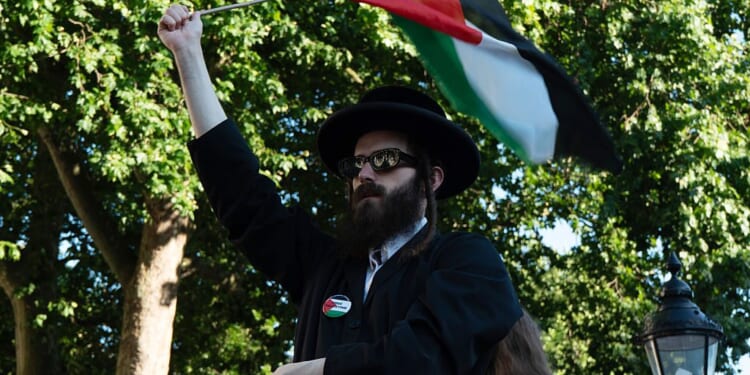 The splintering of British Jews