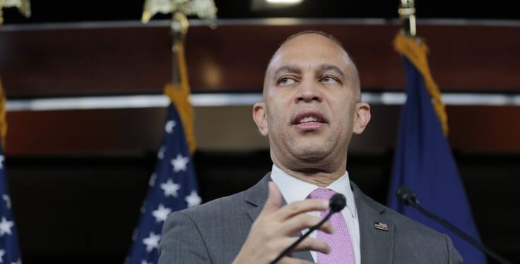Dem Congressional Candidates Vow To Be 'Ruthless' in Opposing Leader Hakeem Jeffries