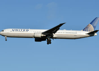 Oy Vey! United Flight to Tel Aviv Announces Its Only In-Flight Meal Is a Ham Sandwich