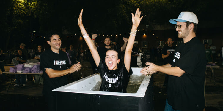 7,000 Students 'Encounter Jesus in Powerful Ways' At UniteUS Grand Canyon University: 'Revival Is Here'