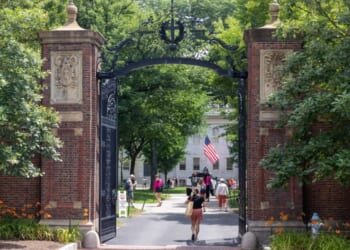 A Harvard Dean Defended Death Threats Against Trump. The University Has Said Nothing.