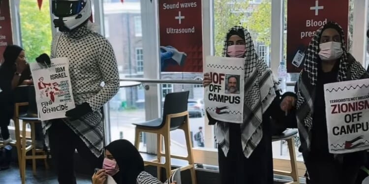 A Jew hunt at City University