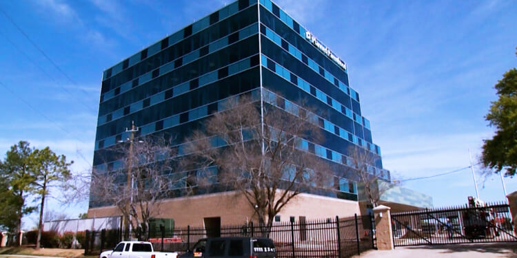 As Abortion Clinics Close, the Battle to Limit Abortion Pill Access Online Heats Up