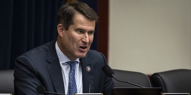 Democrats’ Ugly War on AIPAC – Commentary Magazine