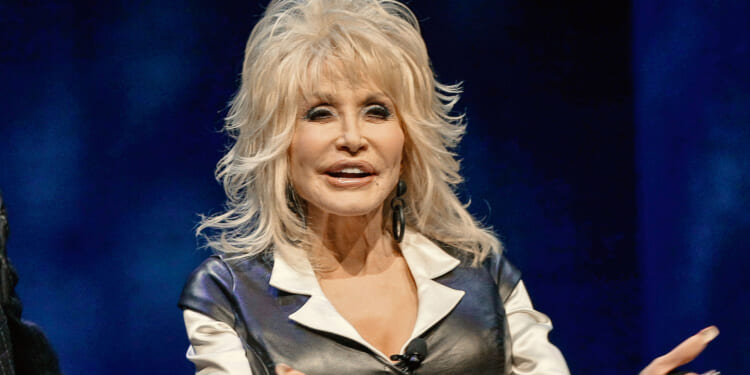 Dolly Parton's Sister Gives Update on Country Music Legend's Health: 'I Was Up All Night Praying'