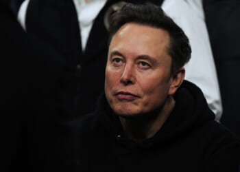 Elon Musk Launches Grokipedia to Challenge Wikipedia Bias, Cites Accusations Against Charlie Kirk