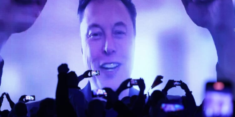 Elon Musk: Star Trek Stalinist