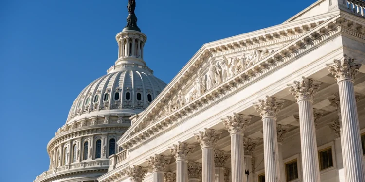 WASHINGTON, DC - OCTOBER 23: Exterior view of the U.S. Capitol on October 23, 2025 in Washington, DC. The shutdown enters its fourth week, becoming the second longest government shutdown in history. (Photo by Eric Lee/Getty Images)