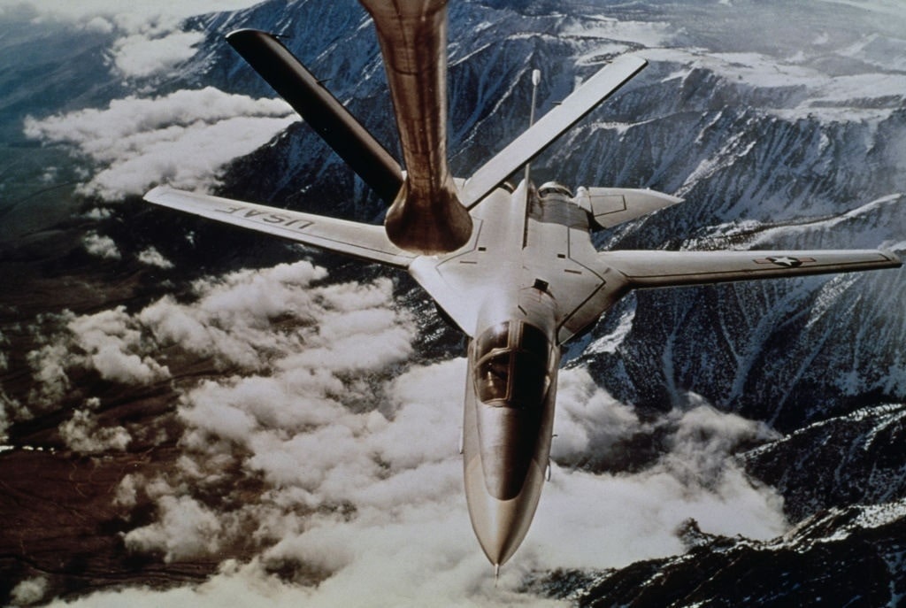 Limited Air Mobility Makes War With China a Logistics Nightmare