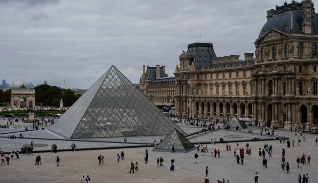 Louvre Heist Encapsulates a Western Culture That Will Not Defend Itself – PJ Media
