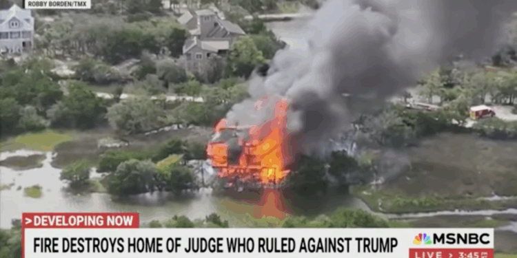 MSNBC’s Nicolle Wallace Suggests Trump Supporter Set South Carolina Judge’s House Ablaze—After Authorities Found ‘No Evidence’ of Arson