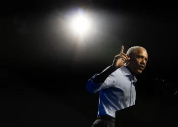MILWAUKEE, WISCONSIN - NOVEMBER 03: Former U.S. President Barack Obama campaigns in support of Democratic Presidential nominee, Vice President Kamala Harris, at the Baird Center on November 03, 2024 in Milwaukee, Wisconsin. Harris and her Republican opponent, Donald Trump, are campaigning in key battleground states ahead of Election Day on November 5th. (Photo by Spencer Platt/Getty Images)