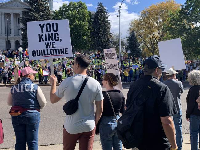 Rain, Tear Gas > Violent 'No Kings' Militants Outside Portland ICE HQ – PJ Media