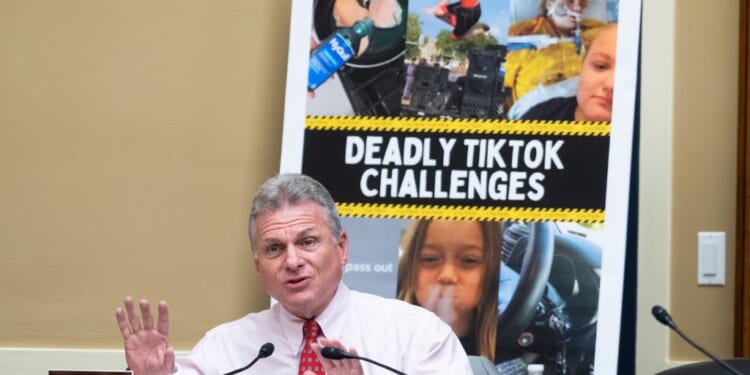 The Deadly Truth About Social Media for Kids