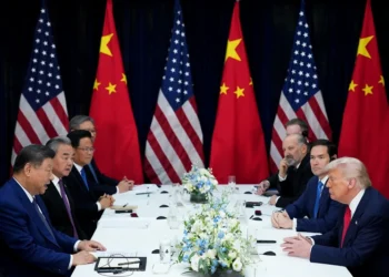 BUSAN, SOUTH KOREA - OCTOBER 30: U.S. President Donald Trump (R) speaks with Chinese President Xi Jinping during a bilateral meeting at Gimhae Air Base on October 30, 2025 in Busan, South Korea. Trump is meeting Xi for the first time since taking office for his second term, following months of growing tension between both countries. (Photo by Andrew Harnik/Getty Images)