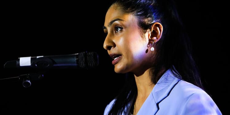 Zarah Sultana is a fickle comrade