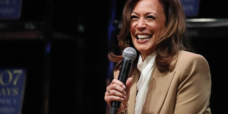 LOS ANGELES, CALIFORNIA - SEPTEMBER 29: Former U.S. Vice President Kamala Harris speaks at the Wiltern Theatre on September 29, 2025 in Los Angeles, California. Harris is in the midst of a 15-city book tour following the release of her new book “107 Days,” recounting her presidential campaign against President Donald Trump. (Photo by Mario Tama/Getty Images)