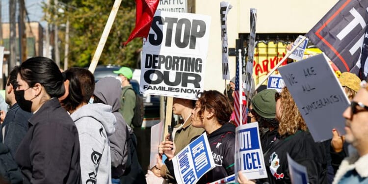 Federal agents fired at during Chicago immigration operation, manhunt underway – One America News Network