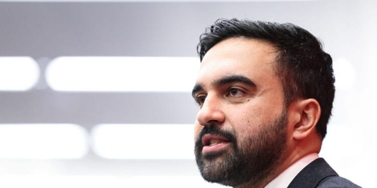 Mamdani’s plan for social workers to respond to 911 calls does not look promising – One America News Network