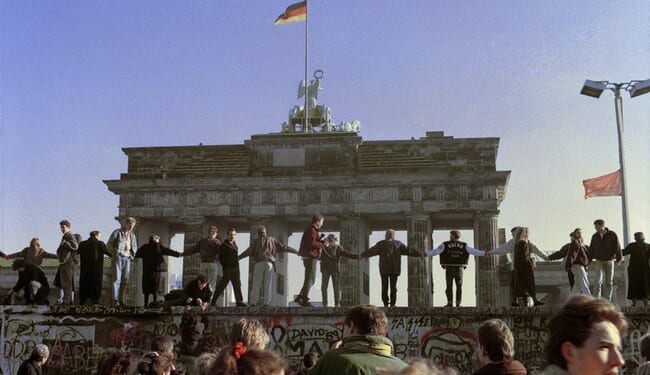 A ‘Wall Woodpecker’s’ Memory of the Berlin Wall’s Fall – PJ Media