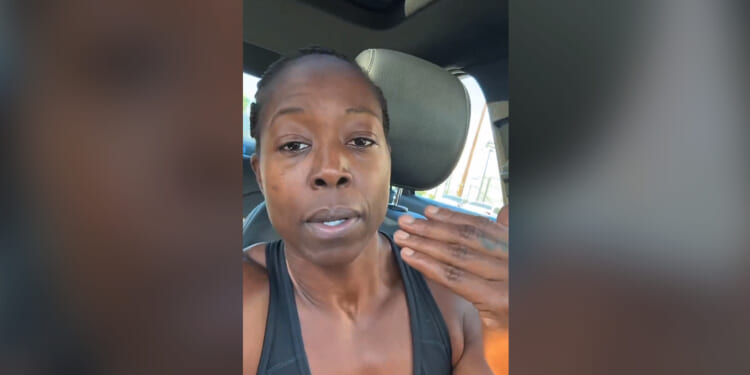 Gym in Los Angeles Revokes Membership of Woman Who Opposed Man in Women's Locker Room