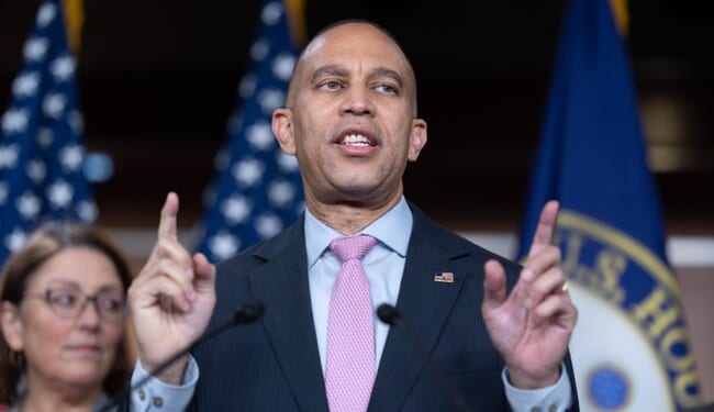 Hakeem Jeffries Flips Out on CNBC After Anchor Calls Him Out on Obamacare – PJ Media