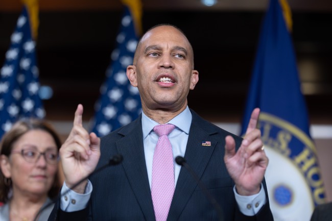 Hakeem Jeffries Flips Out on CNBC After Anchor Calls Him Out on Obamacare – PJ Media