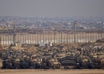 Israel Charges Hamas Rearming, Stockpiling Weapons Abroad as White House Welcomes Israeli Hostages