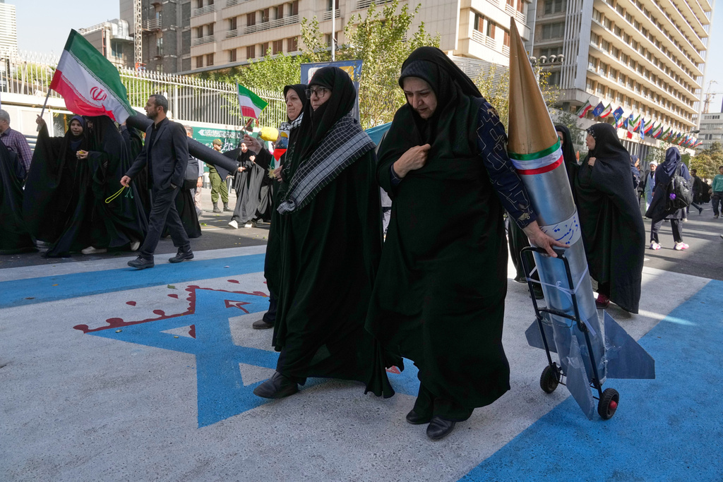 New Fears of Iran-Israel Clash as Tehran Ramps Up Missiles