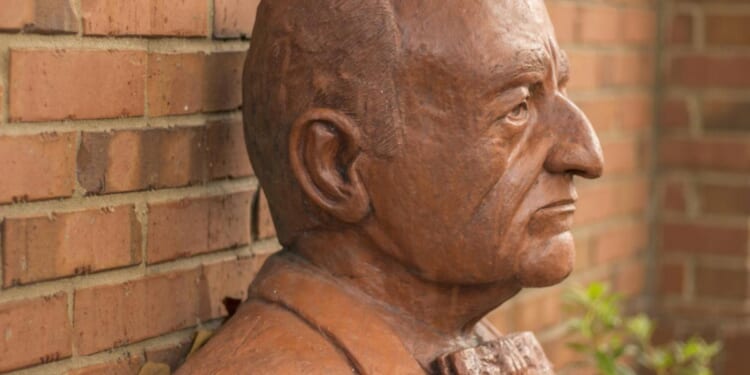 New Scholarship in the QJAE and the JLS