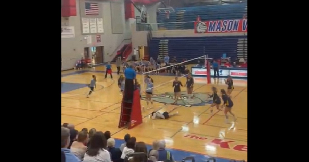 Michigan's Skyline High School girls volleyball team wins its way to the Elite Eight in the state volleyball tournament on Thursday.