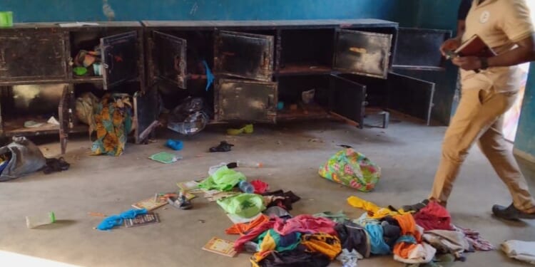 Pope Calls on Kidnappers in Nigeria to Free 265 Students, Teachers After 50 Pupils Escape