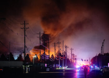 'Pray': 3 Dead, 11 Injured in Fiery UPS Plane Crash in Kentucky