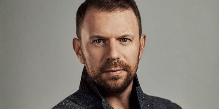 The hostile takeover of Wikipedia