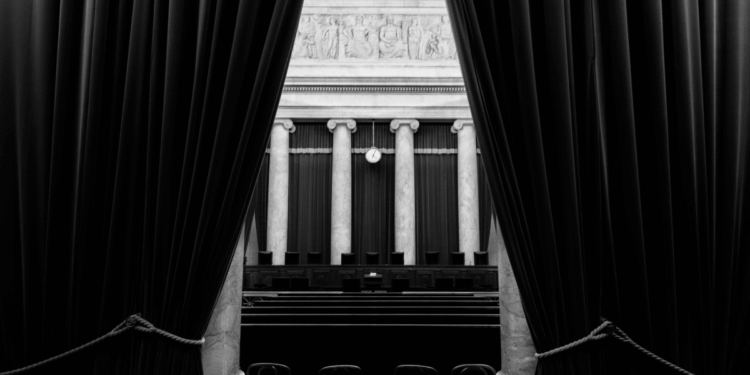 Trump’s Tariff Power Grab | Mises Institute