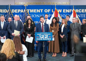 US Marshals Help Rescue 122 Missing Children Calling It 'Largest Rescue Mission in History'