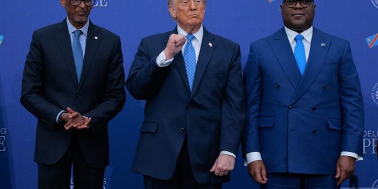 Trump hosts Democratic Republic of Congo and Rwanda at signing of U.S.-mediated peace deal to end decades-long conflict – One America News Network
