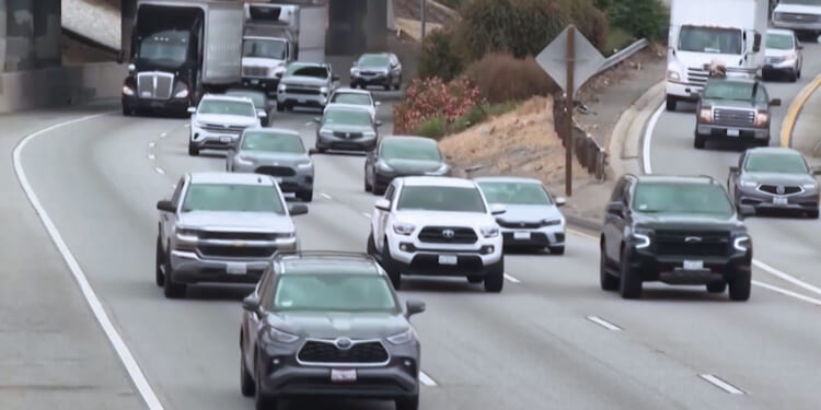 Airports and Roads Packed As Christmas Rings In As Busiest Travel Holiday on Record