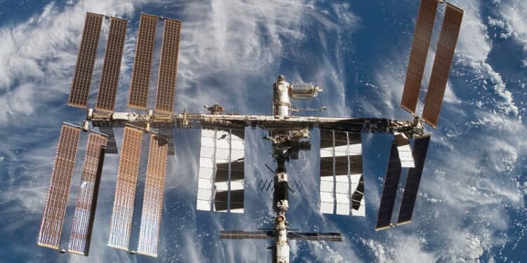 Astronauts send Christmas greetings from space – One America News Network