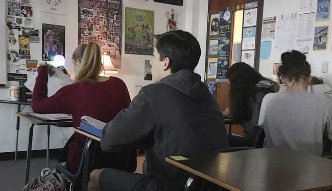 Australia Implements Ban on Social Media Accounts for Those Under 16 Years Old – PJ Media