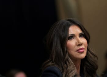 DHS offers $3K ‘Holiday Stipend’ to illegal aliens who voluntarily self-deport before the new year – One America News Network